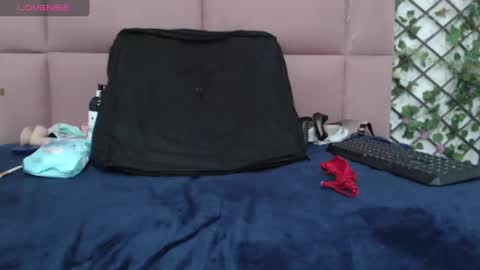Snapshot of camturbery chatting on February 10, 9:04 pm camturbery online show from February 10, 9:04 pm