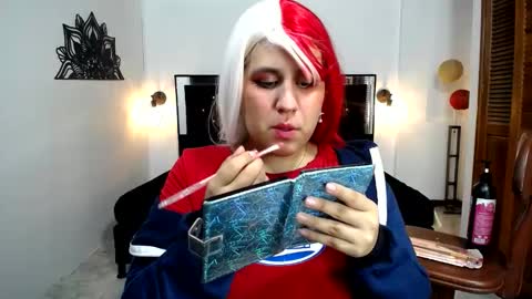 Snapshot of candy_hairy chatting on March 7, 2:25 am candy online show from March 7, 2:25 am