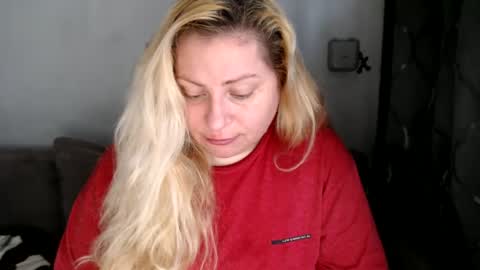 Laura online show from February 25, 7:52 am