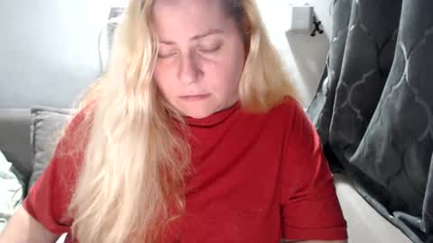 Laura online show from February 11, 4:13 pm