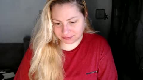 Laura online show from February 26, 2:05 pm