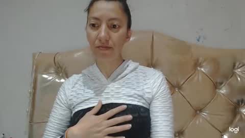 candymilfff online show from February 18, 12:06 pm