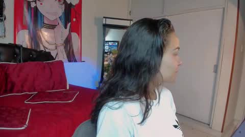 Snapshot of canelita_love221941 chatting on September 9, 7:25 pm canela online show from September 9, 7:25 pm