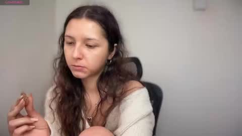 Snapshot of cappuccinokiss chatting on February 10, 2:26 pm Emma online show from February 10, 2:26 pm