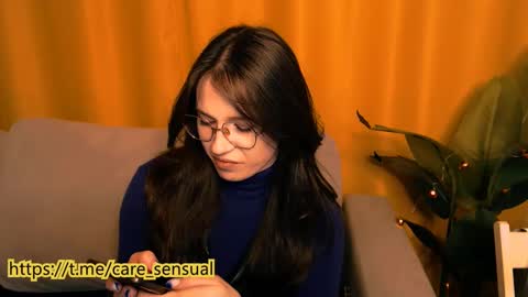 Snapshot of care_sensual chatting on December 5, 7:21 am Mary online show from December 5, 7:21 am