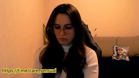 Snapshot of care_sensual chatting on January 15, 7:05 am Mary online show from January 15, 7:05 am