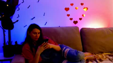 Snapshot of care_sensual chatting on February 17, 7:37 am Mary online show from February 17, 7:37 am