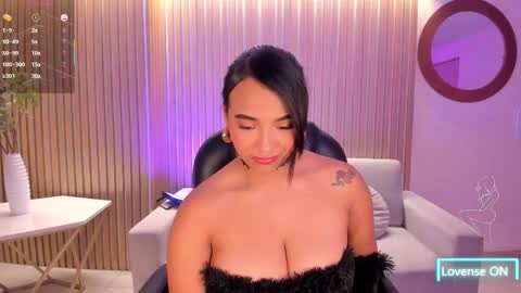 Snapshot of carlasmithx chatting on September 11, 4:03 am Carla online show from September 11, 4:03 am