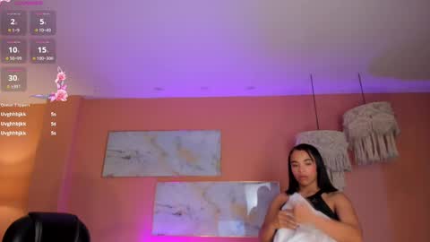 Snapshot of carlasmithx chatting on February 27, 10:22 am Carla online show from February 27, 10:22 am