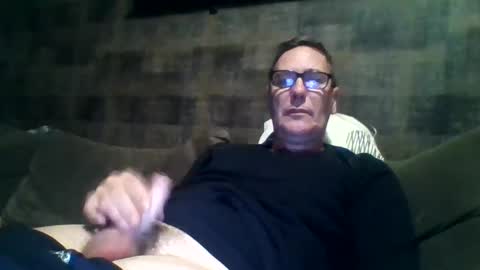 Snapshot of carlonebraska112233 chatting on December 2, 11:35 pm carlonebraska112233 online show from December 2, 11:35 pm
