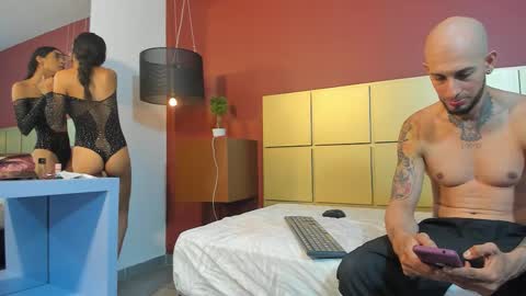 David y Daniela online show from September 17, 4:38 am