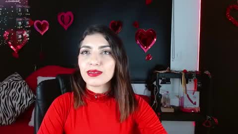 Snapshot of carolaine69_ chatting on February 28, 1:47 pm Caroline online show from February 28, 1:47 pm