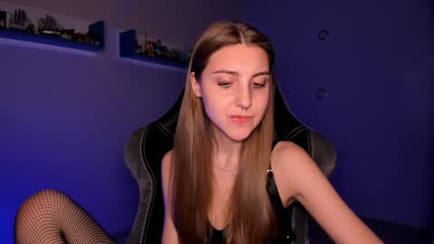 Seductress Cassia  FINDOM AND SADISM  NO NUDE online show from January 7, 7:06 pm