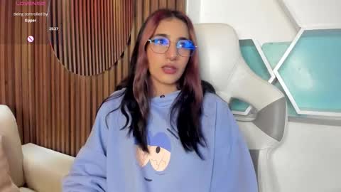 Snapshot of cassidy_evans chatting on September 15, 11:33 am cassidy_evans online show from September 15, 11:33 am