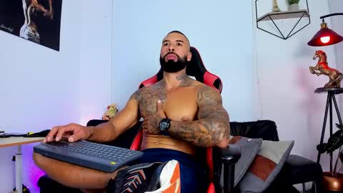 Matheo Brown online show from February 4, 1:16 pm