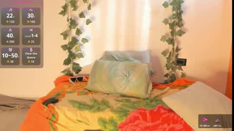 Snapshot of cataleya19__ chatting on September 10, 12:39 pm cataleya19__ online show from September 10, 12:39 pm