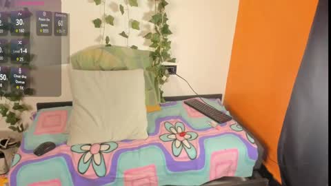 Snapshot of cataleya19__ chatting on February 20, 11:42 am cataleya19__ online show from February 20, 11:42 am