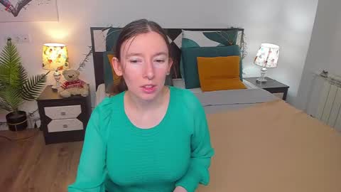 Catrin online show from March 8, 1:06 am
