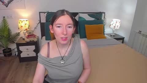 Catrin online show from March 6, 7:25 am
