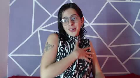 cava_pretty online show from February 6, 7:13 am