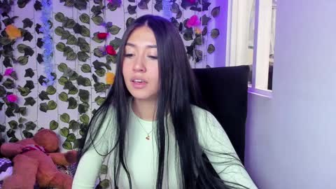 Celestineeeeee online show from January 5, 9:25 pm