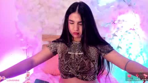 Hello guys my name is Sofi and Lizzie and  Vanessa online show from February 19, 2:11 pm