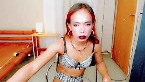 chantal_fuck online show from March 6, 11:25 am
