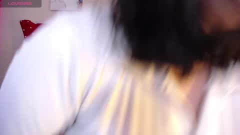 charlotte1_ls online show from January 17, 1:04 am