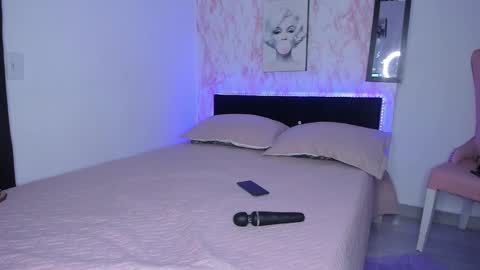 charlotte_hot47 online show from February 1, 12:15 pm