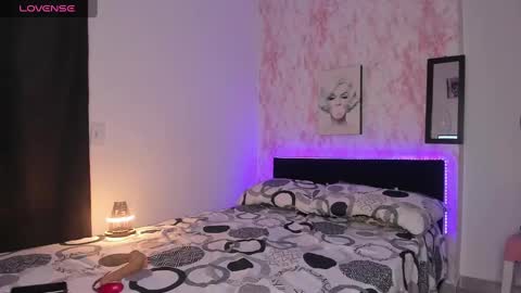charlotte_hot47 online show from February 4, 11:06 pm