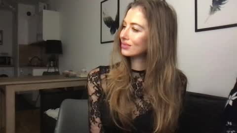 Snapshot of charlotte_roche chatting on February 11, 3:29 pm Charlotte Roche online show from February 11, 3:29 pm
