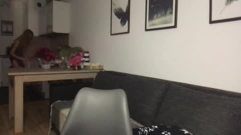 Snapshot of charlotte_roche chatting on December 11, 6:20 pm Charlotte Roche online show from December 11, 6:20 pm