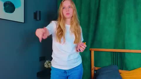 Charlotte online show from September 10, 9:43 am