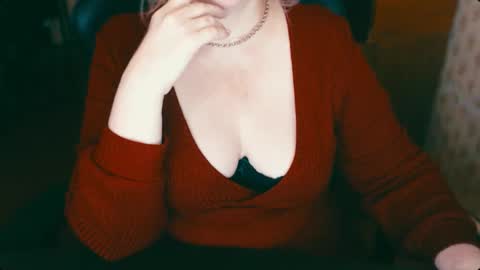 CharlotteXTasty online show from February 18, 10:05 am