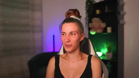 Charlott online show from September 19, 6:33 pm