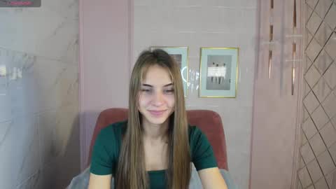 Snapshot of charmbianca chatting on January 31, 5:30 am Bianca online show from January 31, 5:30 am