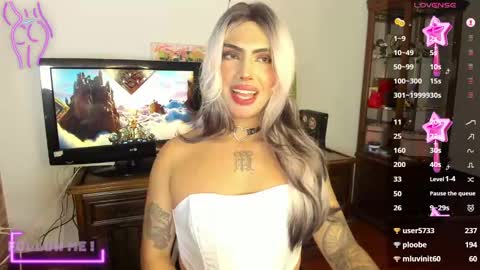 Sophie  online show from February 6, 12:43 am