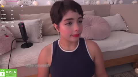 Snapshot of cheerrysweett chatting on February 4, 12:44 pm Baby Cherry online show from February 4, 12:44 pm