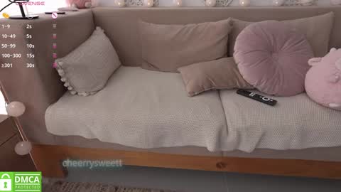 Snapshot of cheerrysweett chatting on January 27, 12:37 pm Baby Cherry online show from January 27, 12:37 pm