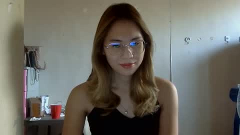 chelly4u69 online show from September 8, 11:26 pm