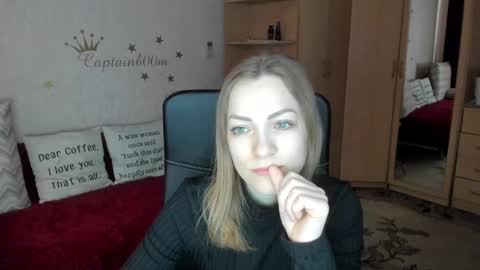 Silvia online show from February 27, 8:02 am