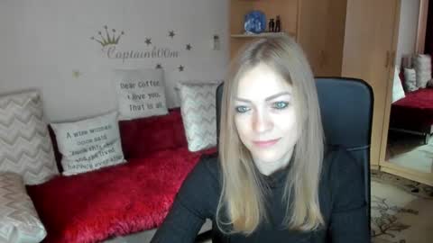 Silvia online show from September 17, 5:00 am