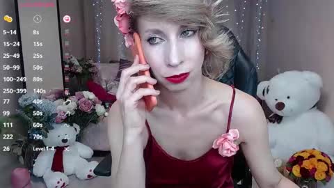 Snapshot of cherishsia chatting on September 16, 9:23 am Adriana online show from September 16, 9:23 am