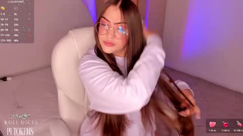 Snapshot of cherry_blond_ chatting on February 20, 6:39 am Cherry online show from February 20, 6:39 am