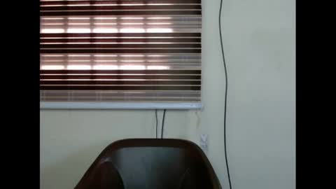 cherryredcunt online show from February 19, 6:33 am