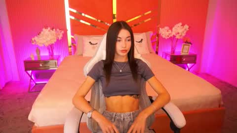 cherryylulu online show from September 17, 8:29 am
