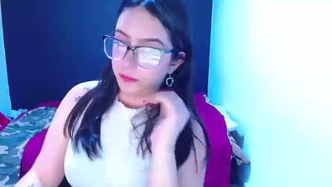 Chloe online show from September 12, 1:51 am