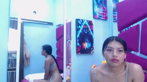 Snapshot of chloemartini_ chatting on February 28, 3:37 am ChloeSignup For Free Join my Fan Club online show from February 28, 3:37 am