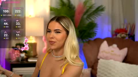 Chloe online show from February 23, 9:05 pm
