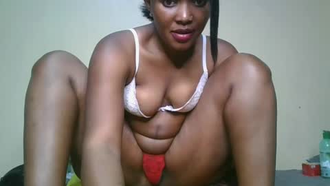 Snapshot of choco_baeb chatting on February 14, 12:36 pm nei online show from February 14, 12:36 pm